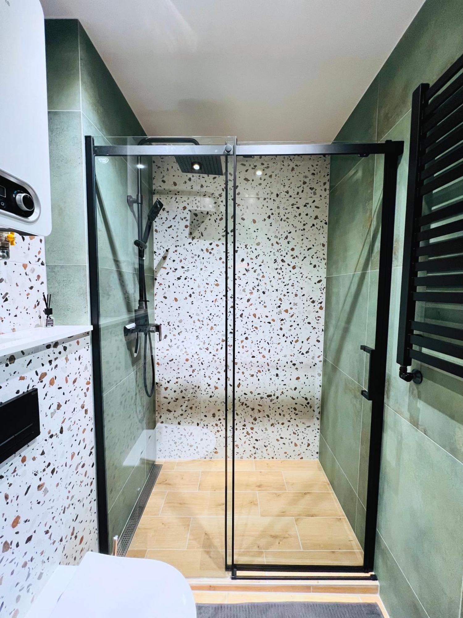 Spodek Residence Katowice Ngoại thất bức ảnh